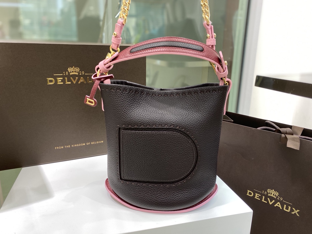 델보 팽 미니 버킷 크로스백